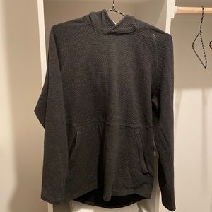 Lululemon Sweatshirt / Pullover